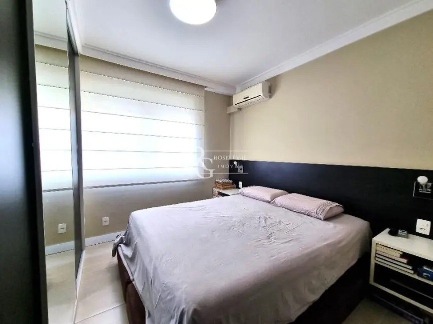 Apartamento com 3 quartos à venda, 74m2 em Vila Ipiranga, Porto Alegre - RS - imagem 7 Foto 7 de Apartamento com 3 quartos à venda, 74m2 em Vila Ipiranga, Porto Alegre - RS