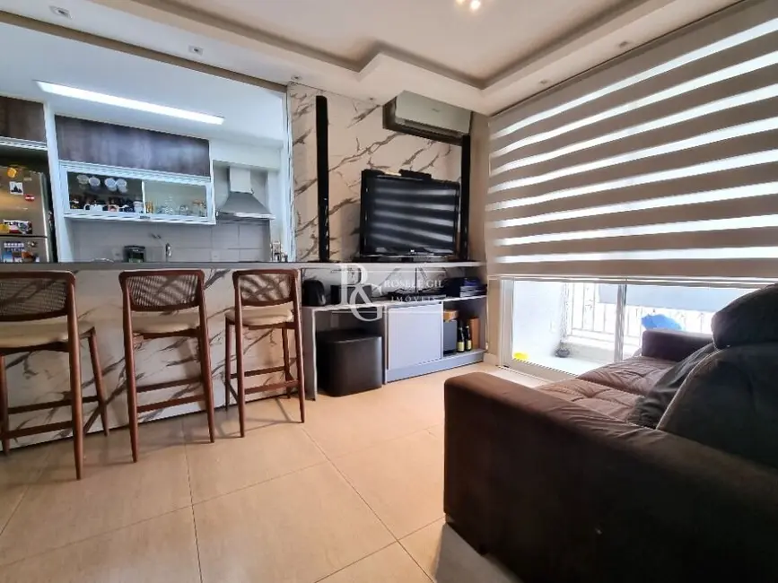 Apartamento com 3 quartos à venda, 74m2 em Vila Ipiranga, Porto Alegre - RS - imagem 6 Foto 6 de Apartamento com 3 quartos à venda, 74m2 em Vila Ipiranga, Porto Alegre - RS