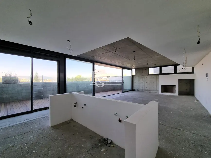 Foto 3 de Apartamento com 3 quartos à venda, 201m2 em Três Figueiras, Porto Alegre - RS