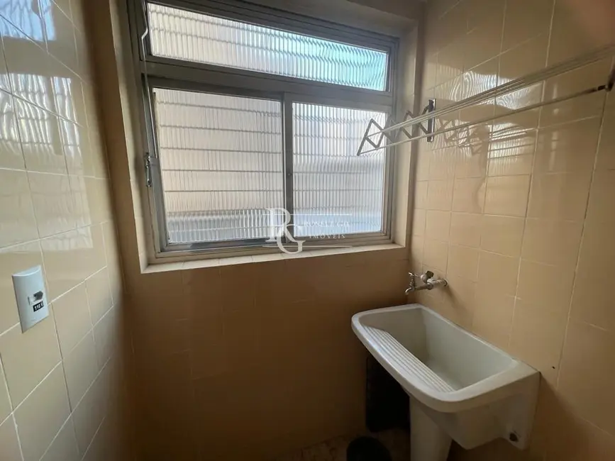 Apartamento com 1 quarto à venda, 50m2 em Independência, Porto Alegre - RS - imagem 9 Foto 9 de Apartamento com 1 quarto à venda, 50m2 em Independência, Porto Alegre - RS