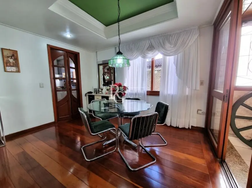 Foto 4 de Apartamento com 3 quartos à venda, 244m2 em Petrópolis, Porto Alegre - RS