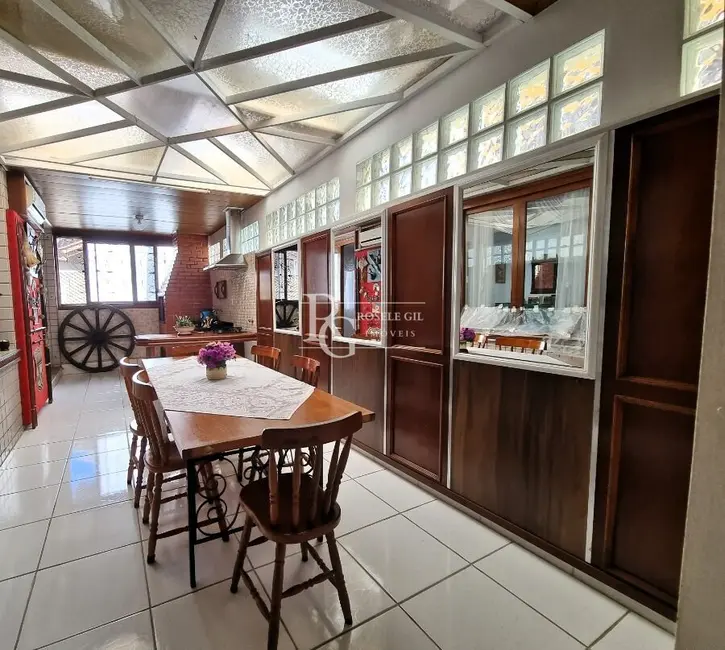 Foto 9 de Apartamento com 3 quartos à venda, 244m2 em Petrópolis, Porto Alegre - RS