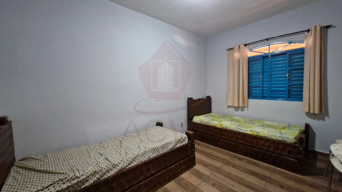 Chácara com 2 quartos à venda, 1764m2 em Louveira - SP - imagem 8 Foto 8 de Chácara com 2 quartos à venda, 1764m2 em Louveira - SP