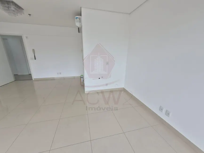 Sala Comercial para alugar, 35m2 em Anhangabaú, Jundiai - SP - imagem 3 Foto 3 de Sala Comercial para alugar, 35m2 em Anhangabaú, Jundiai - SP