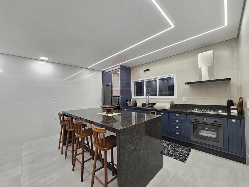 Chácara com 4 quartos à venda, 7000m2 em Itupeva - SP - imagem 6 Foto 6 de Chácara com 4 quartos à venda, 7000m2 em Itupeva - SP