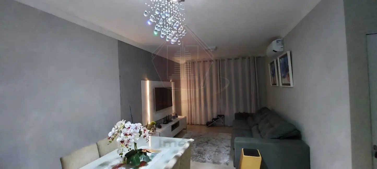 Foto 3 de Casa de Condomínio com 3 quartos à venda, 134m2 em Cabreuva - SP