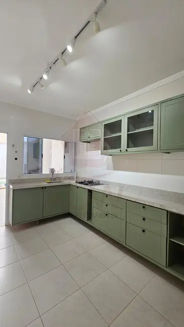Foto 5 de Casa de Condomínio com 3 quartos à venda, 140m2 em Cabreuva - SP