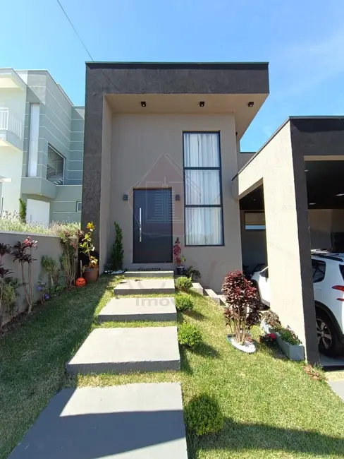 Foto 1 de Casa de Condomínio com 3 quartos à venda, 162m2 em Cabreuva - SP