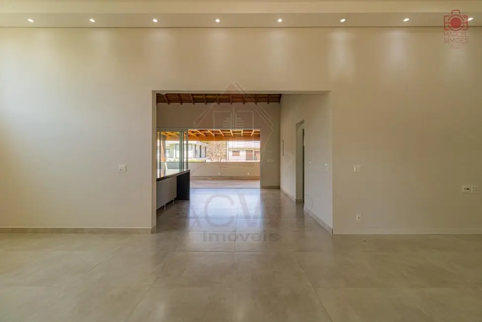 Foto 7 de Casa de Condomínio com 4 quartos à venda e para alugar, 280m2 em Cabreuva - SP