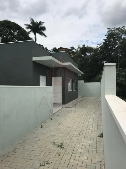 Foto 1 de Casa com 2 quartos à venda, 161m2 em Jarinu - SP