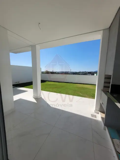 Foto 5 de Casa de Condomínio com 3 quartos à venda, 160m2 em Pinhal, Cabreuva - SP