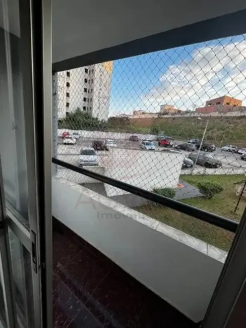 Foto 2 de Apartamento com 3 quartos para alugar, 76m2 em Anhangabaú, Jundiai - SP