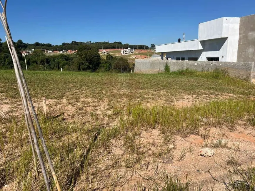 Foto 1 de Terreno / Lote à venda, 360m2 em Itupeva - SP