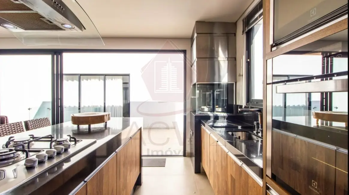 Foto 3 de Casa com 3 quartos à venda, 420m2 em Jundiai - SP