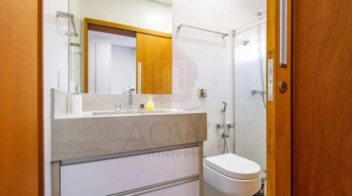 Foto 9 de Casa com 3 quartos à venda, 420m2 em Jundiai - SP