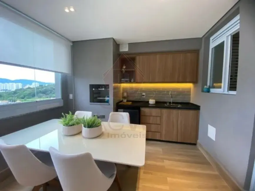 Foto 1 de Apartamento com 3 quartos à venda, 102m2 em Vila Galvão, Jundiai - SP