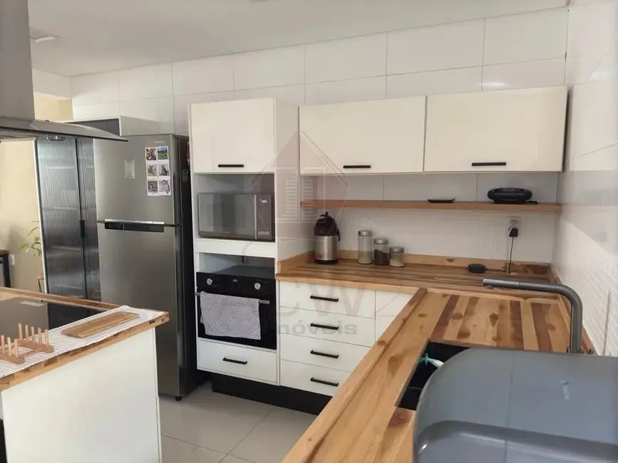 Casa com 3 quartos à venda, 135m2 em Jardim Danúbio, Jundiai - SP - imagem 5 Foto 5 de Casa com 3 quartos à venda, 135m2 em Jardim Danúbio, Jundiai - SP