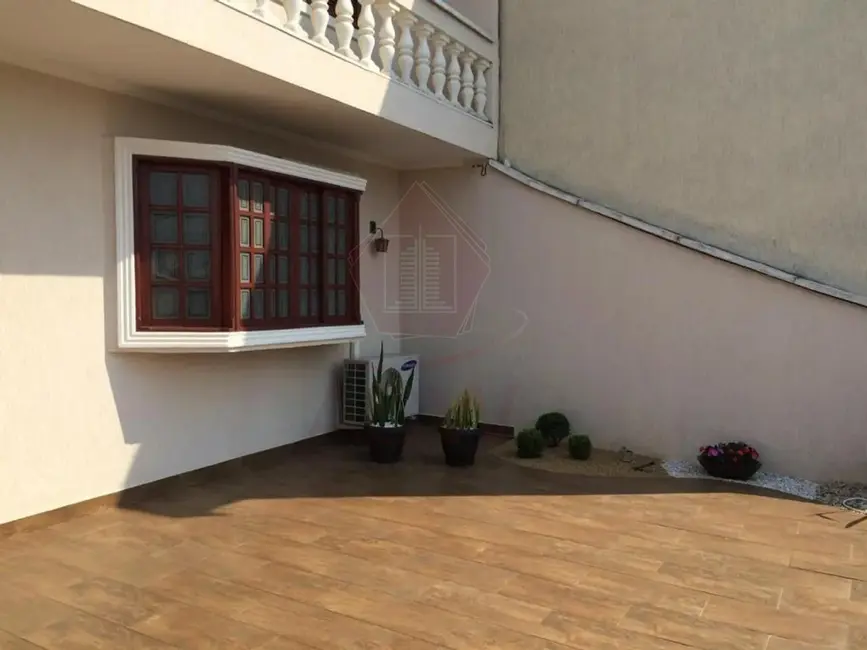 Casa com 3 quartos à venda, 182m2 em Vila Galvão, Jundiai - SP - imagem 6 Foto 6 de Casa com 3 quartos à venda, 182m2 em Vila Galvão, Jundiai - SP