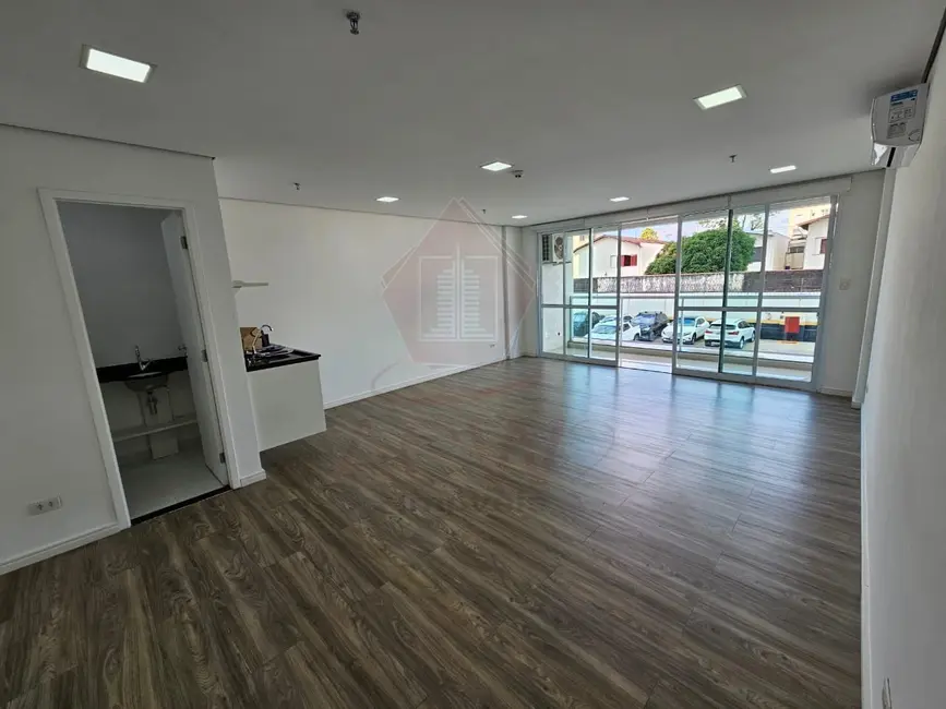 Foto 1 de Sala Comercial à venda e para alugar, 46m2 em Anhangabaú, Jundiai - SP