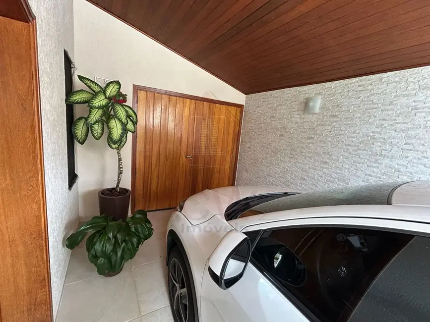 Foto 3 de Casa com 3 quartos à venda, 255m2 em Vila Santana II, Jundiai - SP