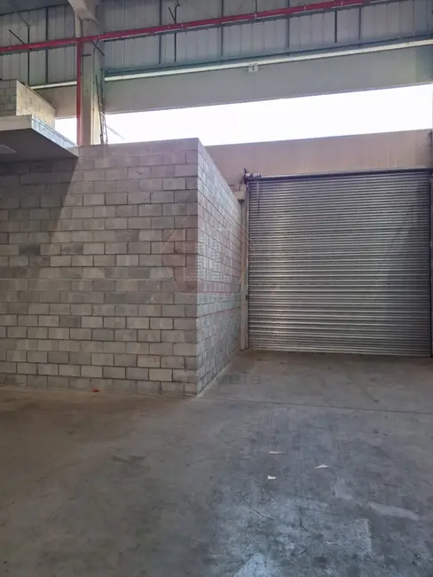 Armazém / Galpão para alugar, 850m2 em Sítio do Mursa, Varzea Paulista - SP - imagem 5 Foto 5 de Armazém / Galpão para alugar, 850m2 em Sítio do Mursa, Varzea Paulista - SP