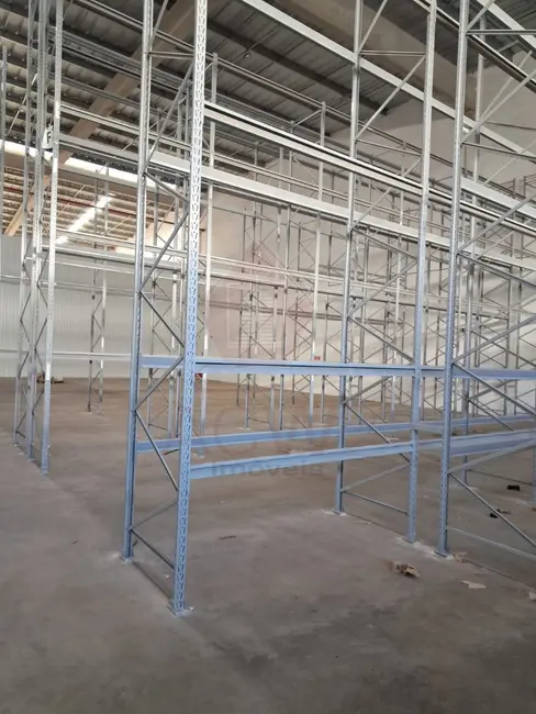 Armazém / Galpão para alugar, 850m2 em Sítio do Mursa, Varzea Paulista - SP - imagem 3 Foto 3 de Armazém / Galpão para alugar, 850m2 em Sítio do Mursa, Varzea Paulista - SP