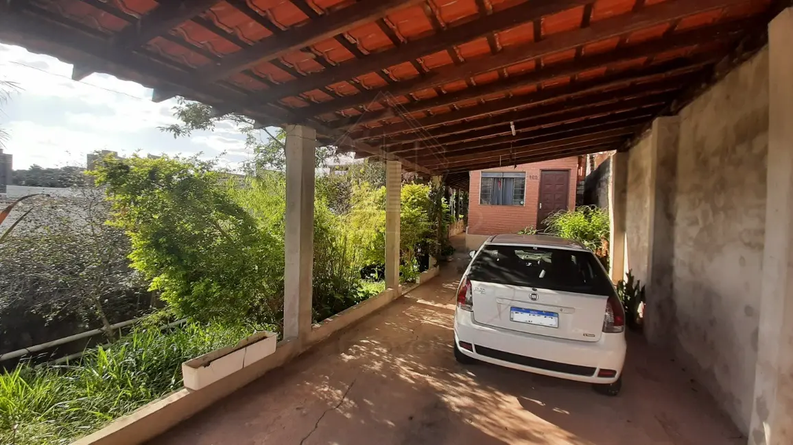 Foto 1 de Casa com 2 quartos à venda, 300m2 em Vila Rio Branco, Jundiai - SP