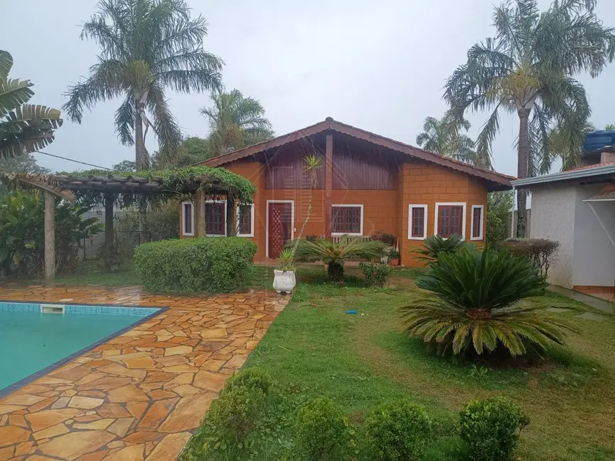 Chácara com 3 quartos à venda, 1000m2 em Ville Saint James I, Campo Limpo Paulista - SP - imagem 3 Foto 3 de Chácara com 3 quartos à venda, 1000m2 em Ville Saint James I, Campo Limpo Paulista - SP