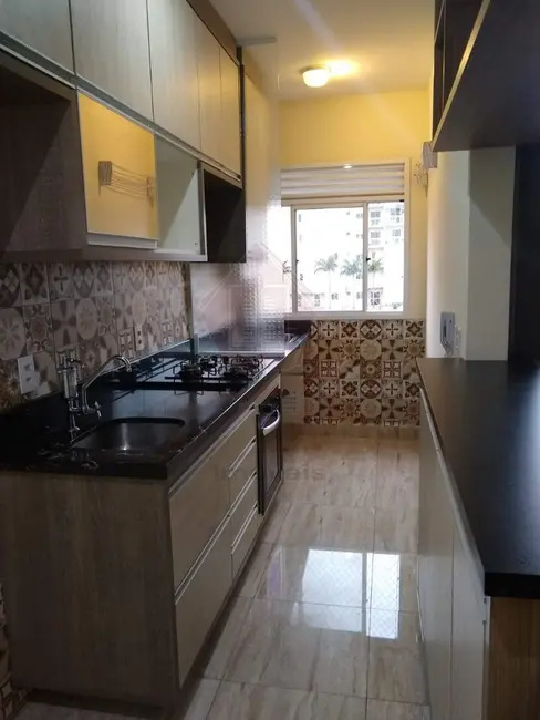 Foto 4 de Apartamento com 2 quartos à venda, 49m2 em Vila Nambi, Jundiai - SP