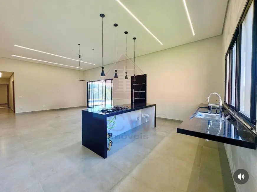 Foto 4 de Casa de Condomínio com 3 quartos à venda, 250m2 em Caxambu, Jundiai - SP