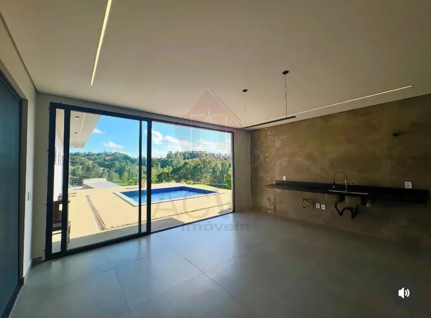 Foto 8 de Casa de Condomínio com 3 quartos à venda, 250m2 em Caxambu, Jundiai - SP