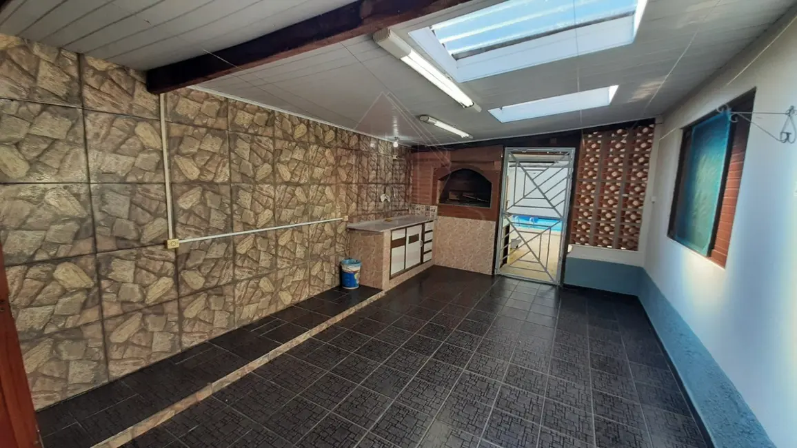 Casa com 2 quartos à venda, 200m2 em Parque Residencial Califórnia, Campo Limpo Paulista - SP - imagem 7 Foto 7 de Casa com 2 quartos à venda, 200m2 em Parque Residencial Califórnia, Campo Limpo Paulista - SP