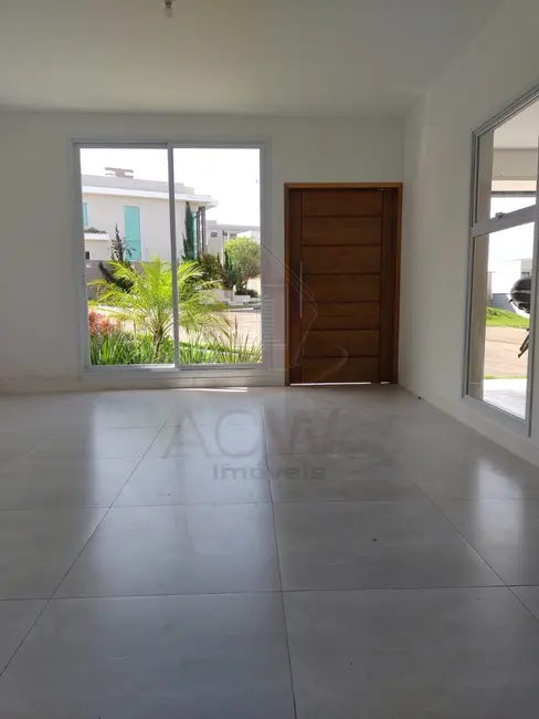 Foto 2 de Casa de Condomínio com 4 quartos à venda, 137m2 em Pinhal, Cabreuva - SP