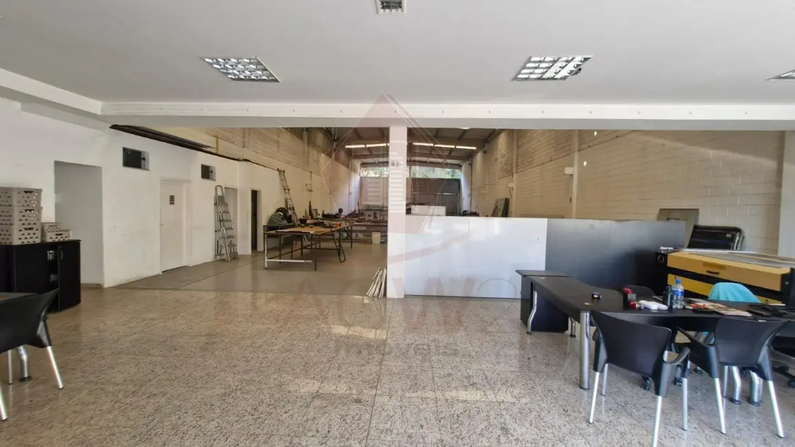 Foto 2 de Armazém / Galpão para alugar, 1200m2 em Jundiai - SP