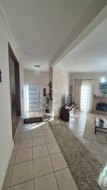 Foto 4 de Casa com 3 quartos à venda, 448m2 em Jundiai - SP