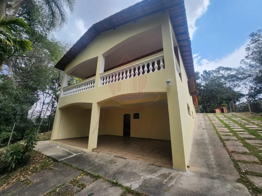 Foto 2 de Chácara com 3 quartos para alugar, 200m2 em Caxambu, Jundiai - SP