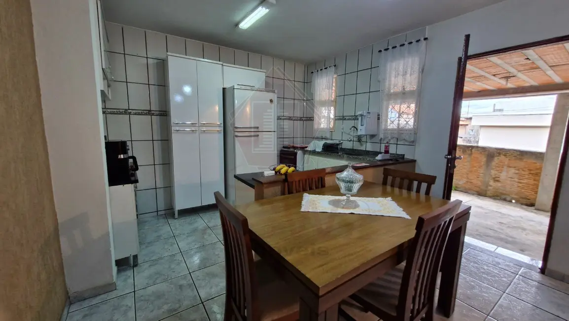 Casa com 6 quartos à venda, 247m2 em Vila Rami, Jundiai - SP - imagem 4 Foto 4 de Casa com 6 quartos à venda, 247m2 em Vila Rami, Jundiai - SP