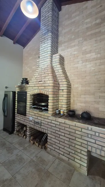 Foto 9 de Casa de Condomínio com 4 quartos à venda e para alugar, 372m2 em Cabreuva - SP