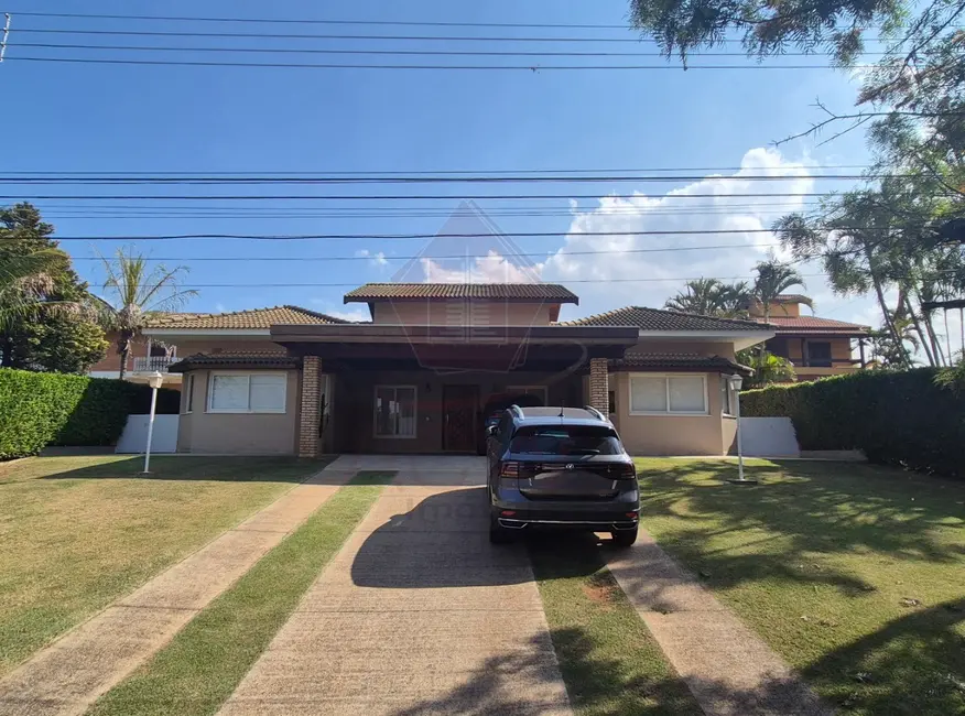 Foto 1 de Casa de Condomínio com 4 quartos à venda e para alugar, 372m2 em Cabreuva - SP