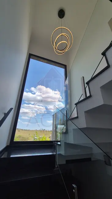 Foto 2 de Casa de Condomínio com 3 quartos à venda, 250m2 em Itupeva - SP