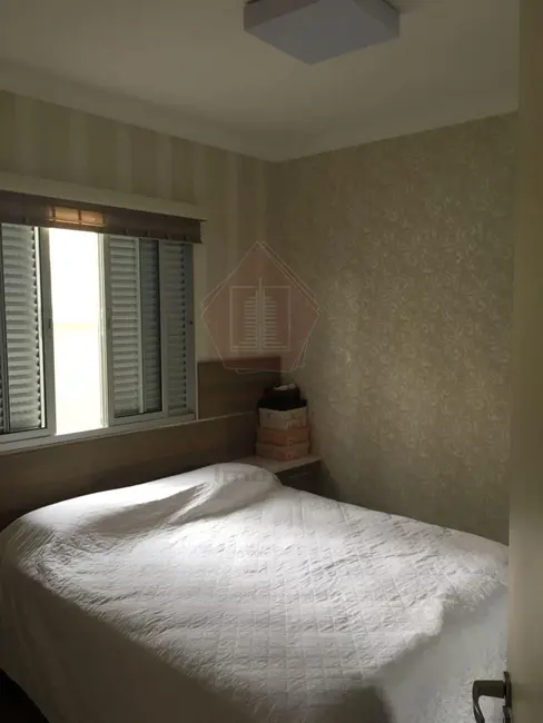 Foto 8 de Casa de Condomínio com 3 quartos para alugar, 230m2 em Louveira - SP