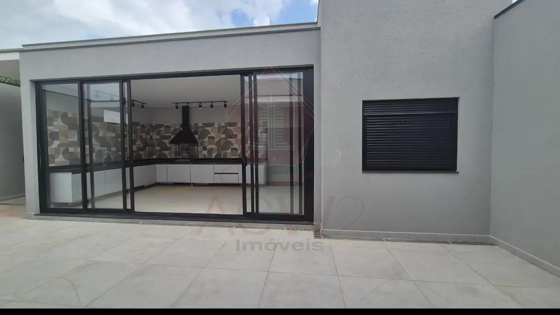 Foto 1 de Casa de Condomínio com 4 quartos para alugar, 160m2 em Cabreuva - SP