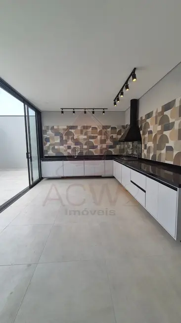 Foto 2 de Casa de Condomínio com 4 quartos para alugar, 160m2 em Cabreuva - SP