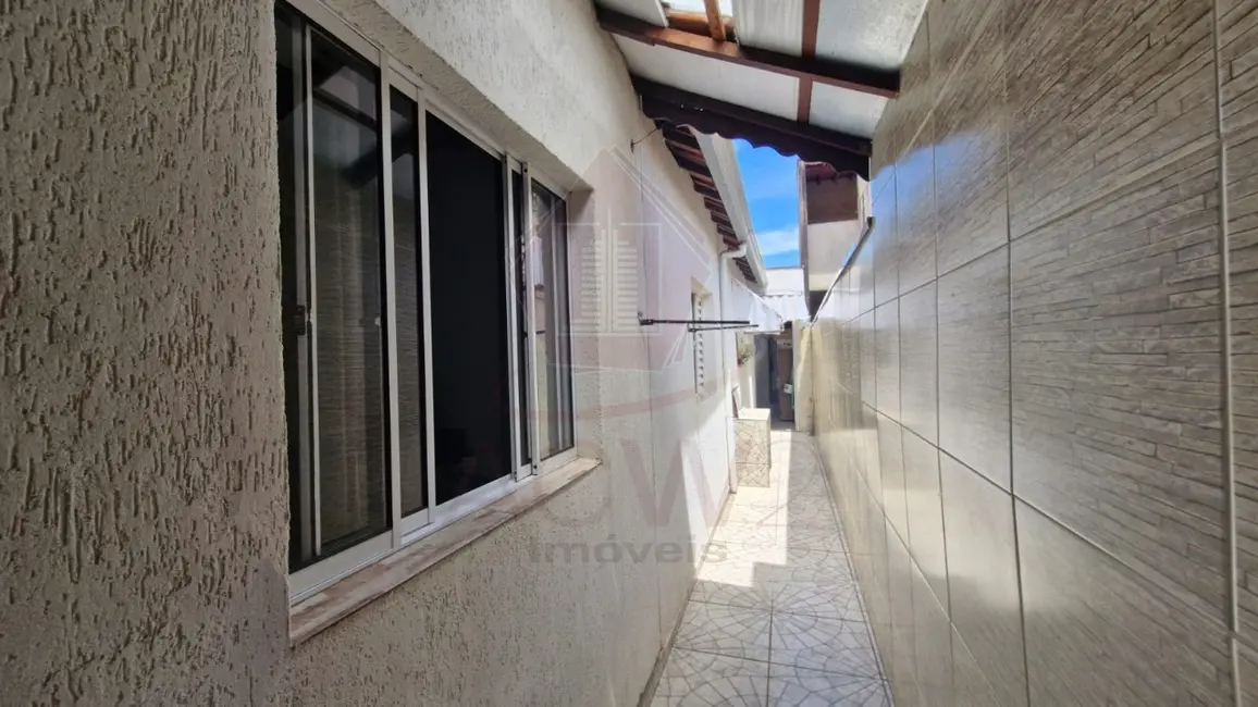 Casa com 2 quartos à venda, 76m2 em Vila Rio Branco, Jundiai - SP - imagem 2 Foto 2 de Casa com 2 quartos à venda, 76m2 em Vila Rio Branco, Jundiai - SP