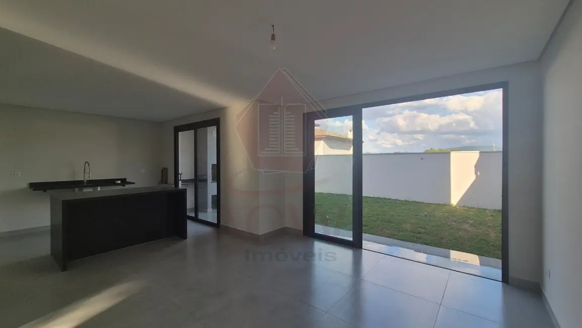 Casa de Condomínio com 3 quartos à venda, 220m2 em Itupeva - SP - imagem 4 Foto 4 de Casa de Condomínio com 3 quartos à venda, 220m2 em Itupeva - SP
