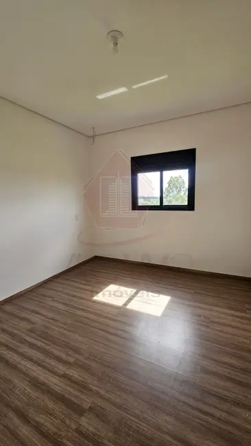Casa de Condomínio com 3 quartos à venda e para alugar, 202m2 em Cabreuva - SP - imagem 5 Foto 5 de Casa de Condomínio com 3 quartos à venda e para alugar, 202m2 em Cabreuva - SP