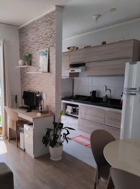 Foto 2 de Apartamento com 2 quartos à venda, 49m2 em Vila Nambi, Jundiai - SP