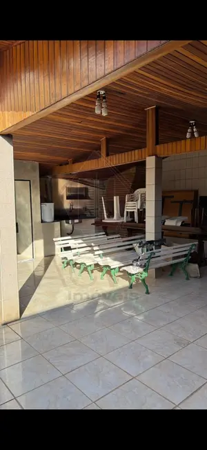 Foto 7 de Casa com 3 quartos à venda, 691m2 em Parque São Luiz, Jundiai - SP