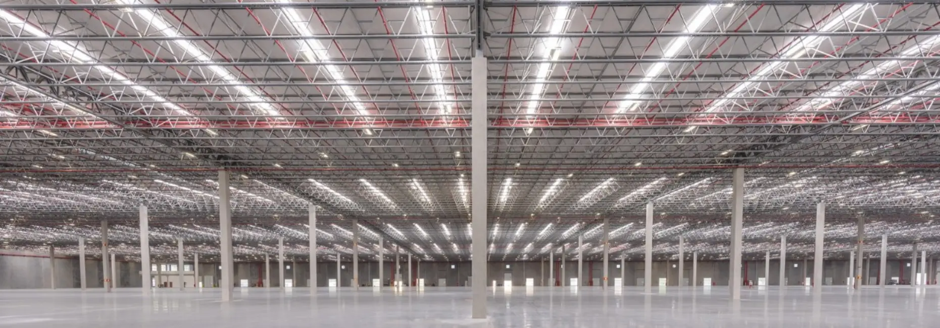 Armazém / Galpão para alugar, 7777m2 em Cajamar - SP - imagem 2 Foto 2 de Armazém / Galpão para alugar, 7777m2 em Cajamar - SP