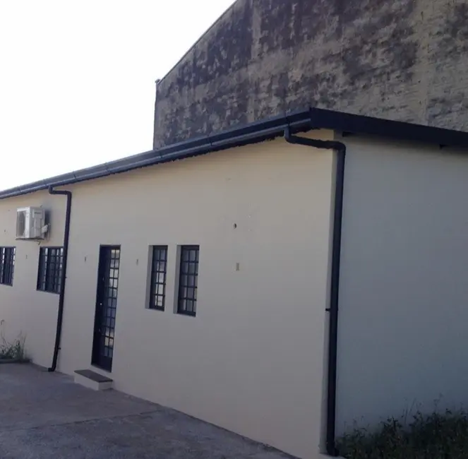 Armazém / Galpão para alugar, 1287m2 em Distrito Industrial II Guilherme Buck Júnior, Araras - SP - imagem 5 Foto 5 de Armazém / Galpão para alugar, 1287m2 em Distrito Industrial II Guilherme Buck Júnior, Araras - SP